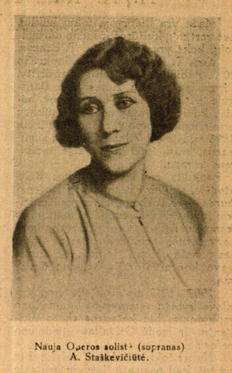 Nauja Operos solistė (sopranas) A. Staškevičiūtė // 7 meno dienos. – 1930, Nr. 56, p. 5.