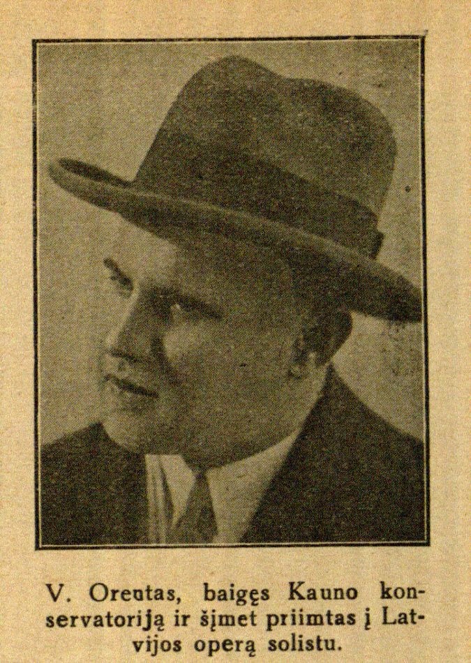 V. Orentas, baigęs Kauno konservatoriją ir šįmet priimtas į Latvijos operą solistu // Naujas žodis. – 1930, Nr. 18, p. 381.