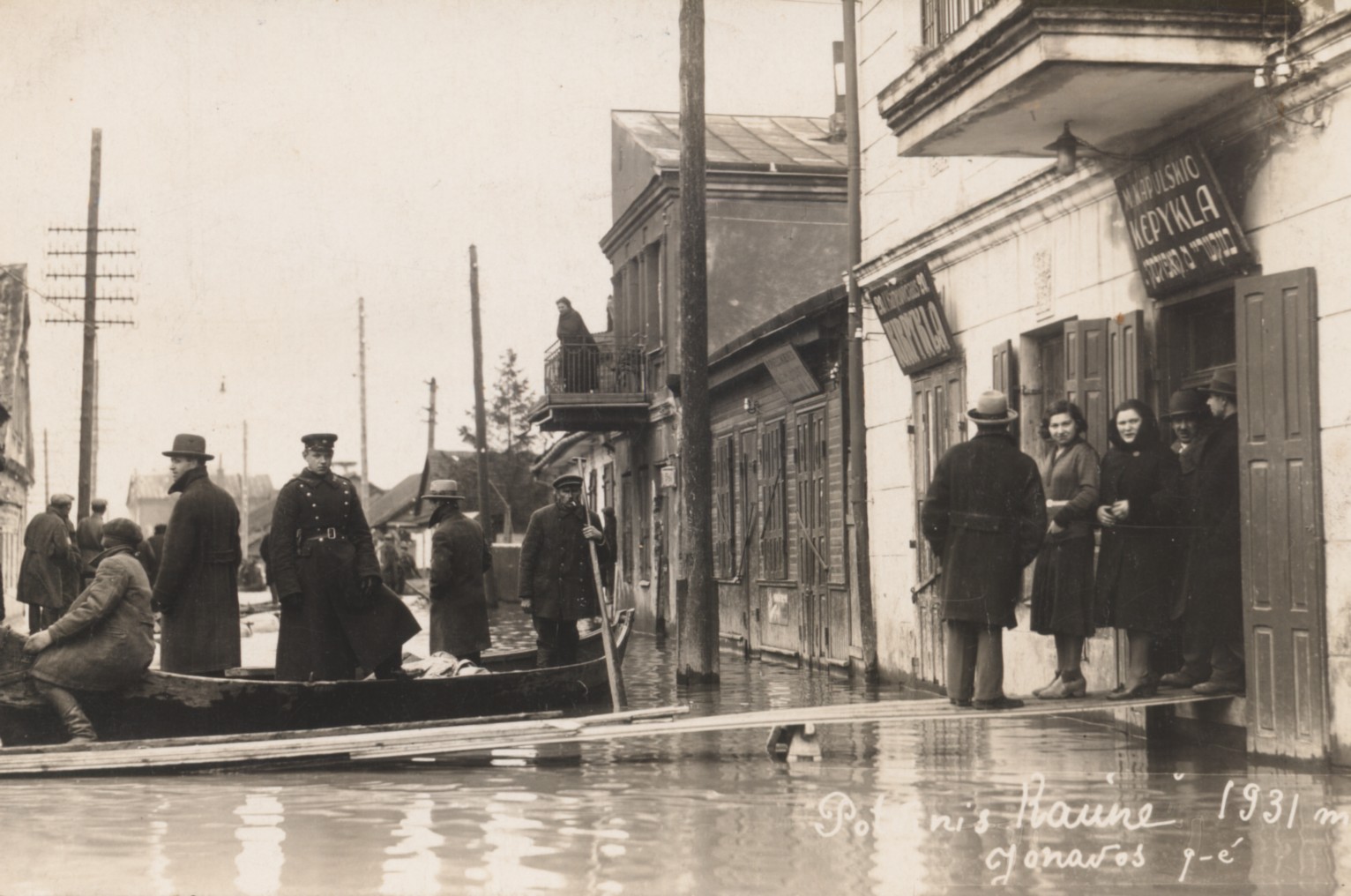 Potvynis Jonavos gatvėje. 1931 m.