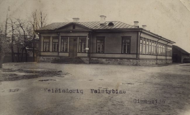 Kaišiadorių valstybinė gimnazija. Apie XX a. 4 deš.