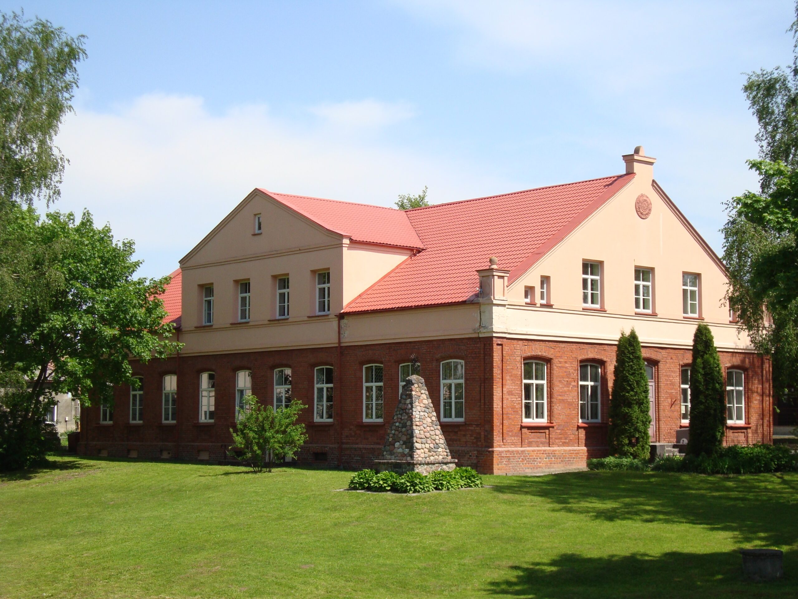 Vilkaviškio viešoji biblioteka. 2012 m.