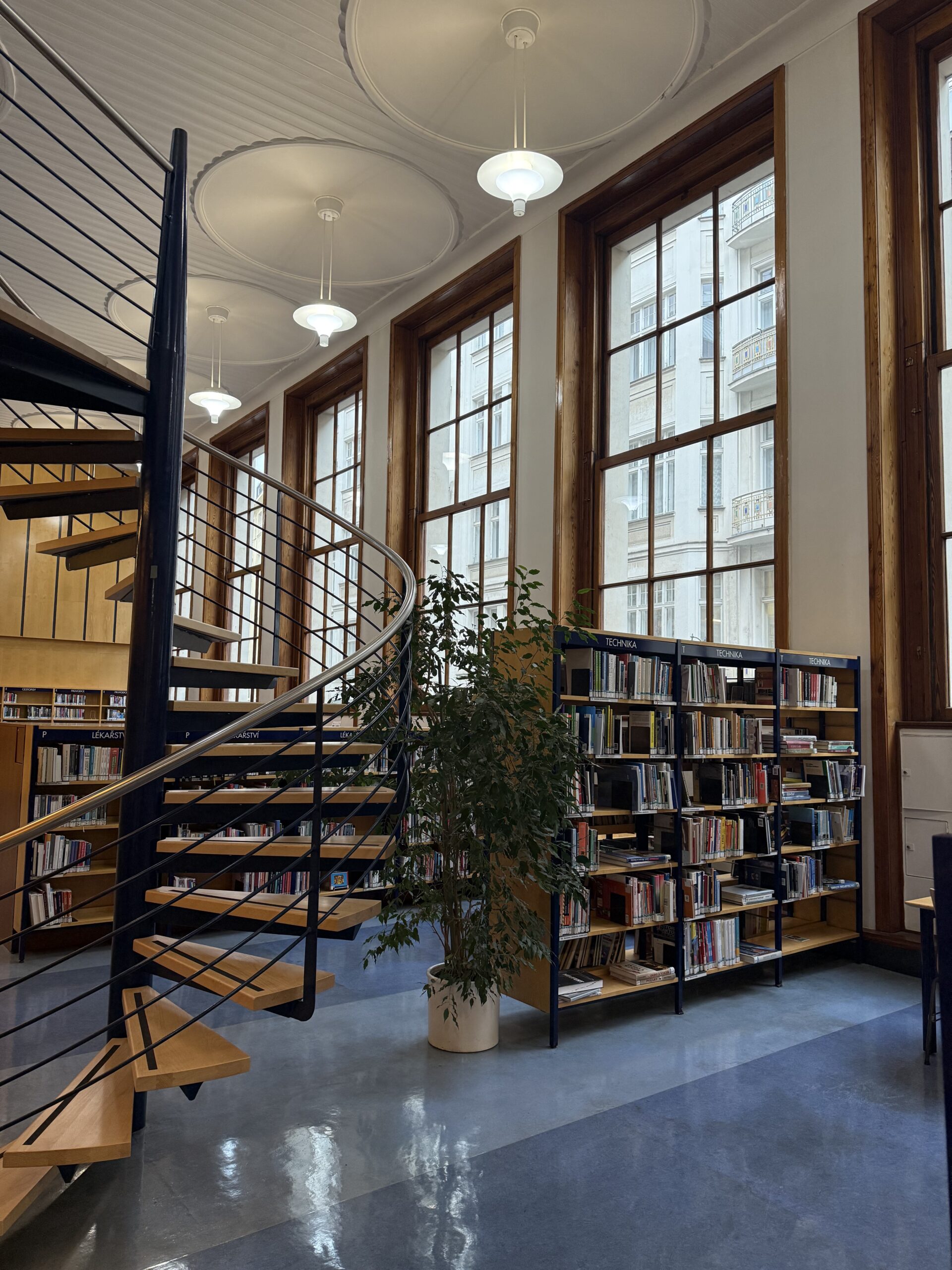 Ąžuolyno bibliotekos specialistų Erasmus+ stažuotė Čekijoje