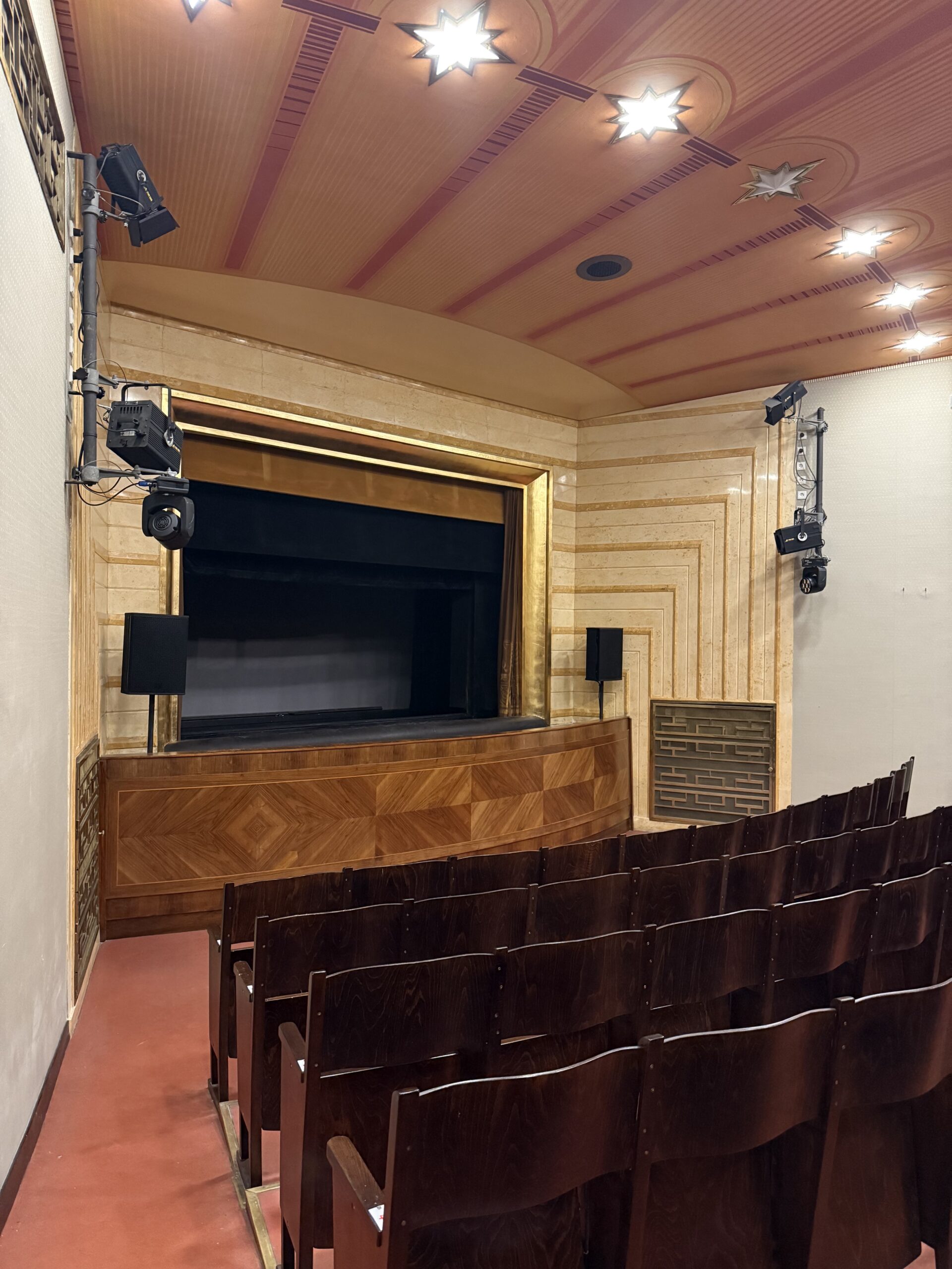 Ąžuolyno bibliotekos specialistų Erasmus+ stažuotė Čekijoje