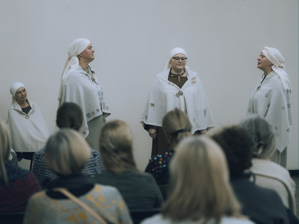 Tautos tradicijų pažinimas jungia ir stiprina bendruomenes